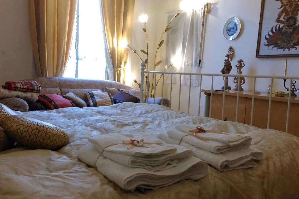 Ferienwohnung Amazing Roof In The Heart Of Naples! Exterior foto